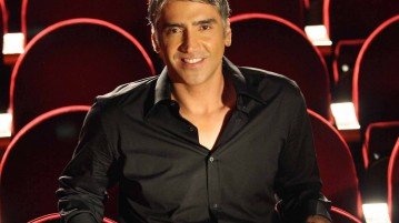 Alejandro Fernández sufre un accidente automovilístico