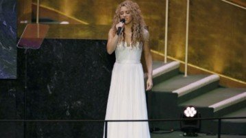 Shakira cantó «Imagine» luego del discurso del Papa